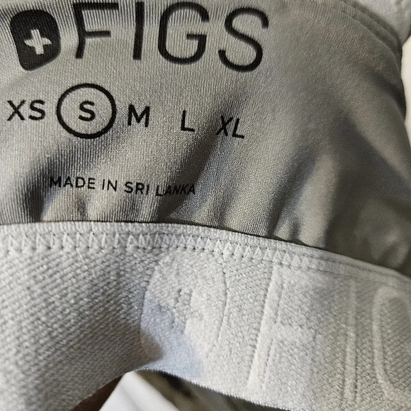 FIGS SPORT BRA - Picture 4 of 4